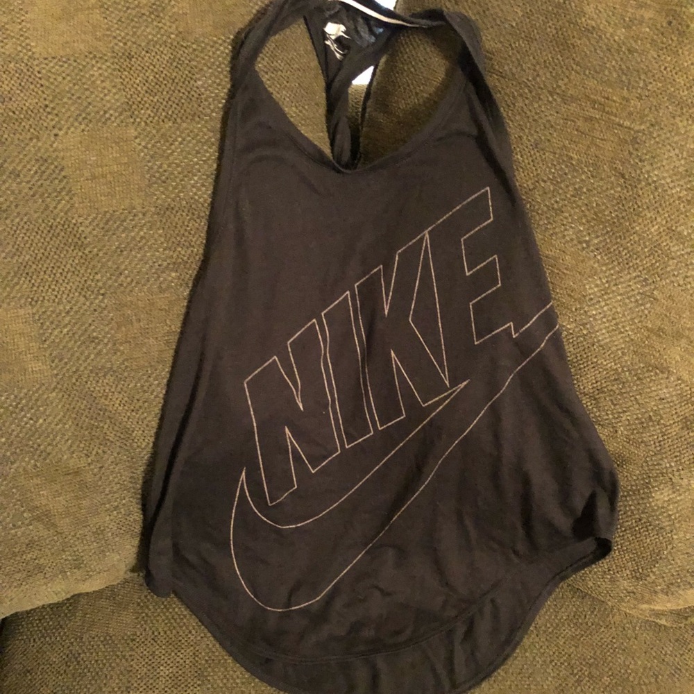 Nike tank